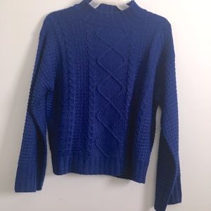 Warm cable knit sweater cute bell sleeves